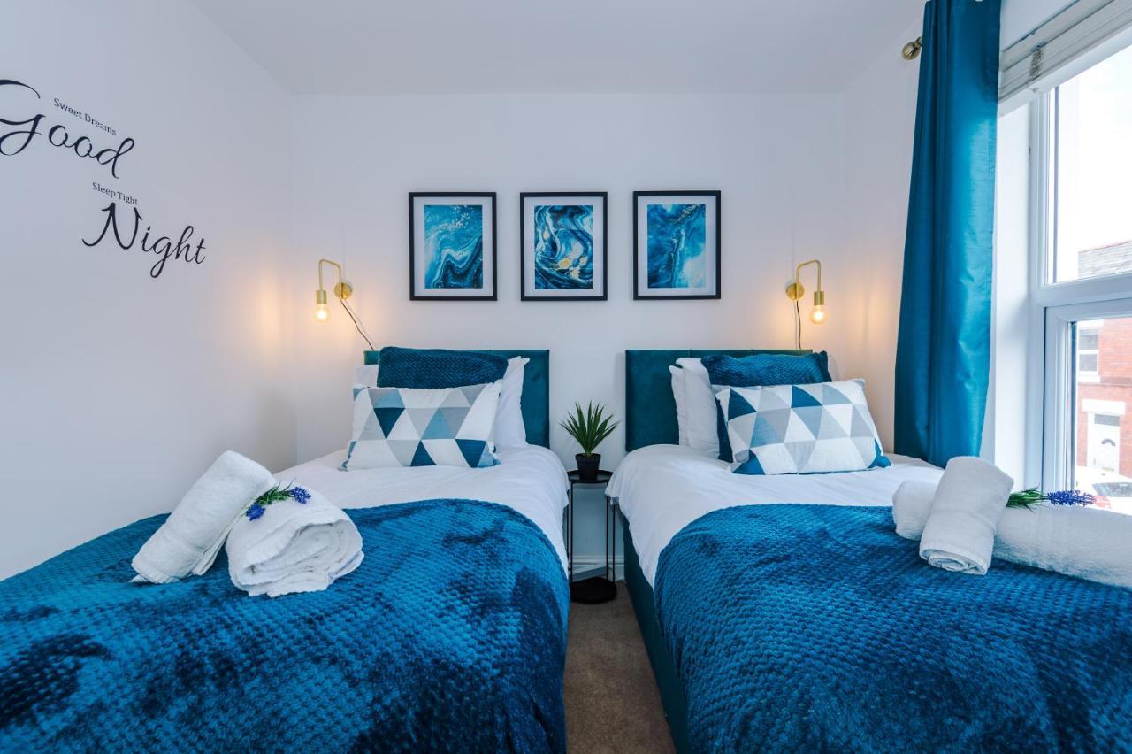 Pristine 2-Bed House In Chester By 53 Degrees Property, Ideal For Families & Small Groups, Great Location - Sleeps 6 Hough Green Eksteriør billede